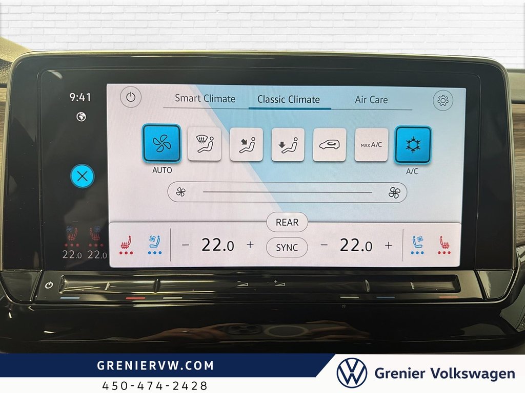 2024 Volkswagen Atlas Highline, Cuir, Toit, Carplay, Jantes noir in Terrebonne, Quebec - 25 - w1024h768px
