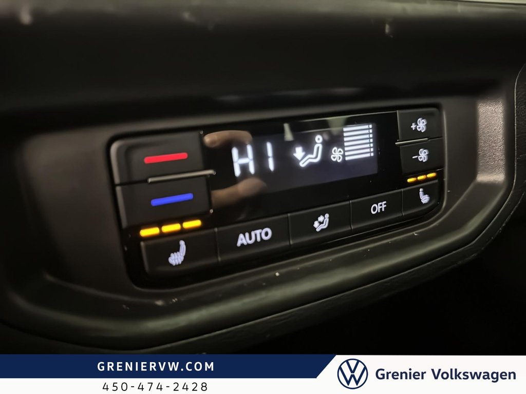 Volkswagen Atlas Execline, Siege Massage, Toit Pano, Clim 3 Zones 2024 à Terrebonne, Québec - 9 - w1024h768px