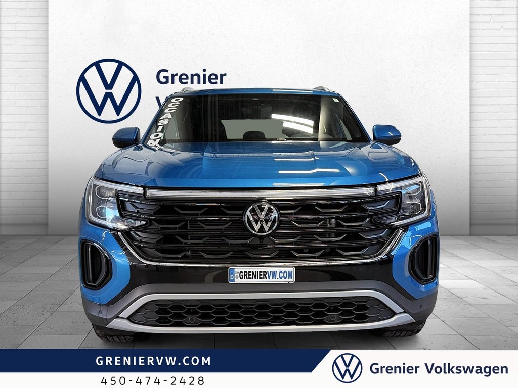 Volkswagen Atlas Cross Sport Highline, Cuir, Toit Pano, Démarreur a Distance 2024 à Terrebonne, Québec - 2 - w1024h768px