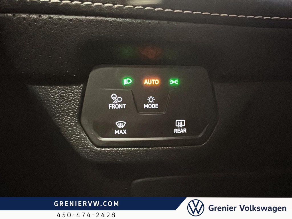 Volkswagen Atlas Cross Sport Highline, Cuir, Toit Pano, Démarreur a Distance 2024 à Terrebonne, Québec - 23 - w1024h768px