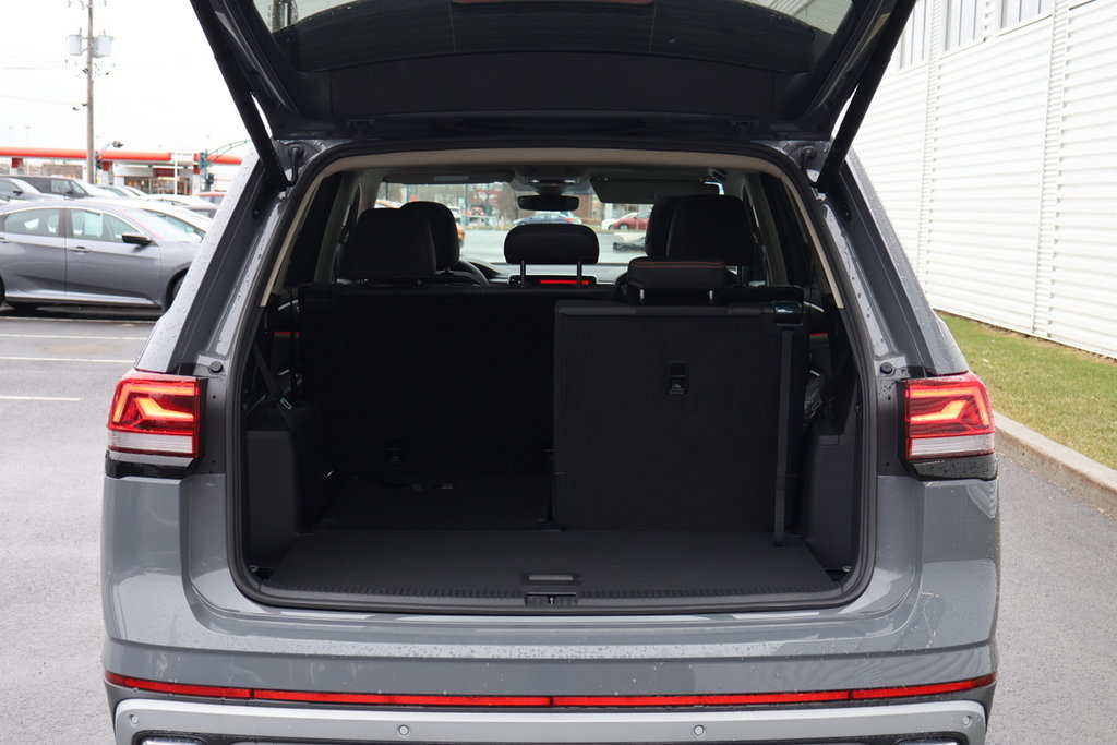 2025 Volkswagen Atlas Peak Edition in Mascouche, Quebec - 7 - w1024h768px