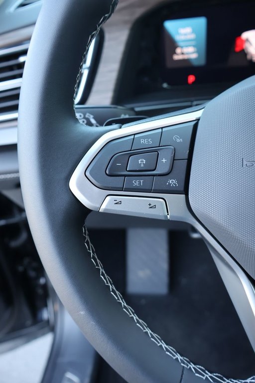 2025 Volkswagen Atlas Highline in Mascouche, Quebec - 13 - w1024h768px