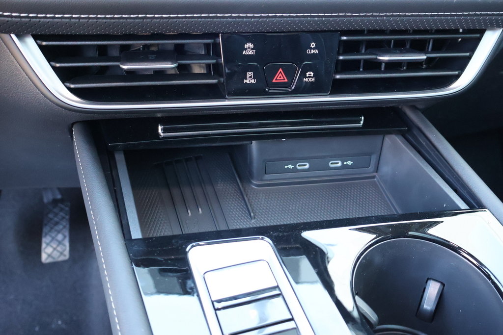 2025 Volkswagen Atlas Highline in Mascouche, Quebec - 19 - w1024h768px