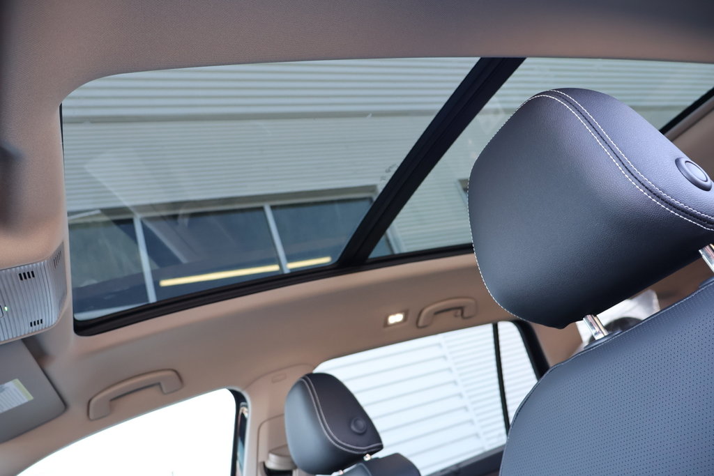 2025 Volkswagen Atlas Highline in Mascouche, Quebec - 9 - w1024h768px