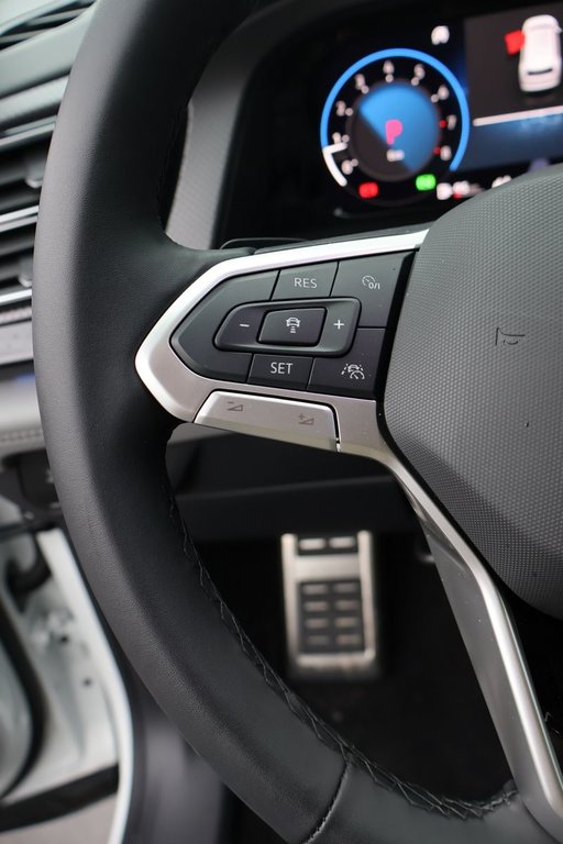 2025 Volkswagen Atlas Peak Edition in Mascouche, Quebec - 16 - w1024h768px