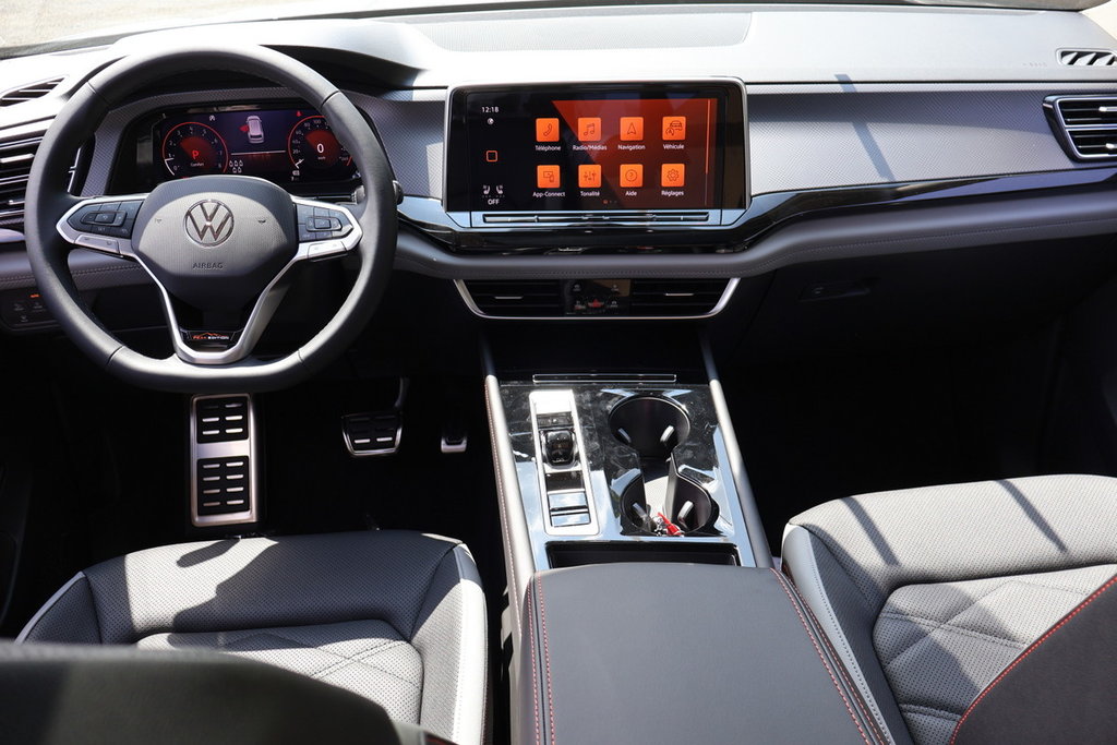 Volkswagen Atlas Peak Edition 2025 à Mascouche, Québec - 11 - w1024h768px