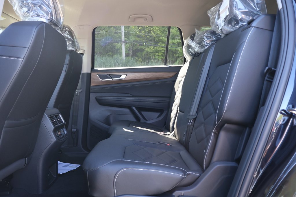 2025 Volkswagen Atlas Comfortline in Mascouche, Quebec - 22 - w1024h768px