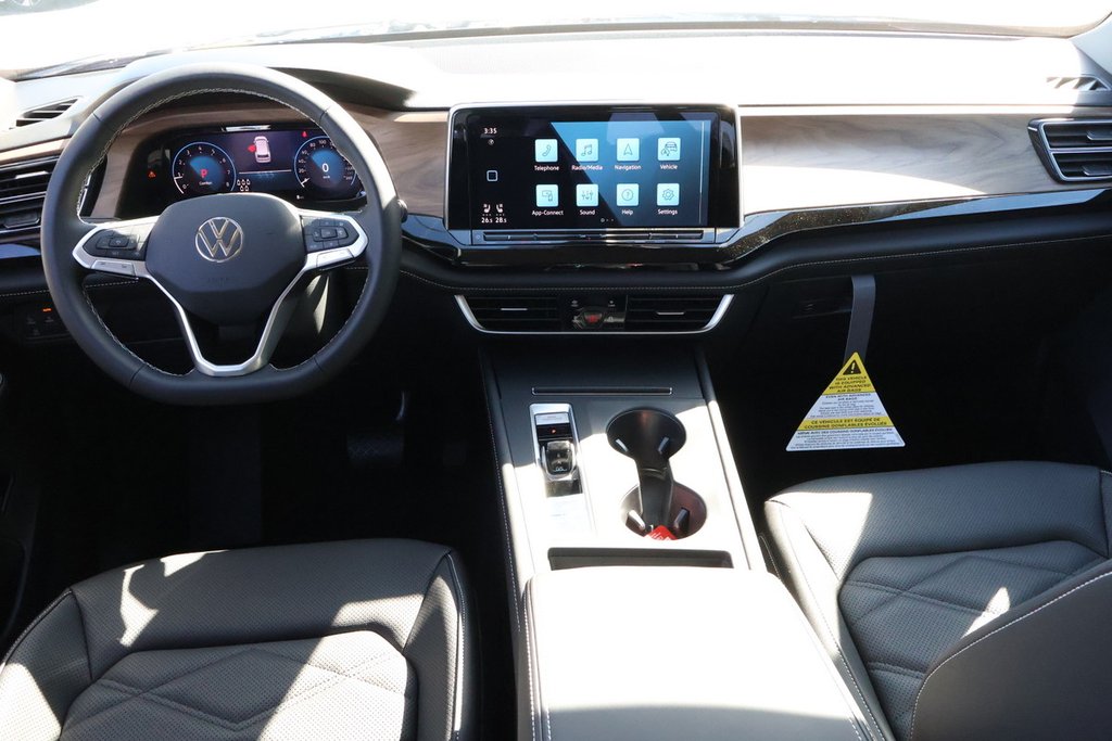 2025 Volkswagen Atlas Comfortline in Mascouche, Quebec - 12 - w1024h768px