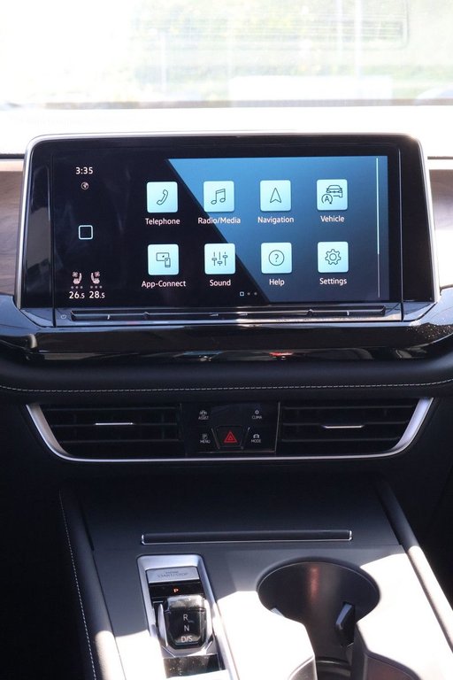 2025 Volkswagen Atlas Comfortline in Mascouche, Quebec - 17 - w1024h768px
