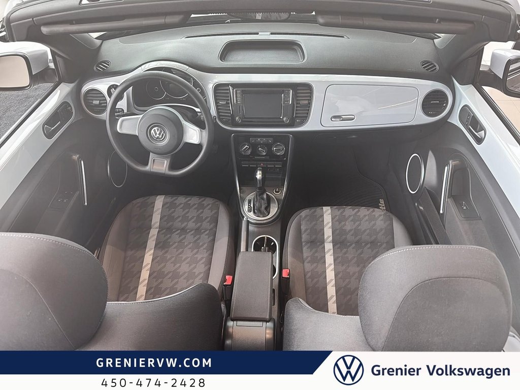 2017 Volkswagen Beetle Convertible Caméra, Décapotable, Banc chauffants in Mascouche, Quebec - 14 - w1024h768px