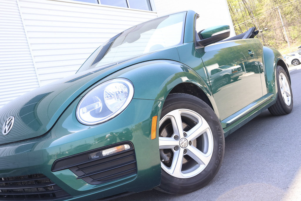 Volkswagen Beetle Convertible, Trendline, Caméra, Bas kilo 2018 à Terrebonne, Québec - 11 - w1024h768px