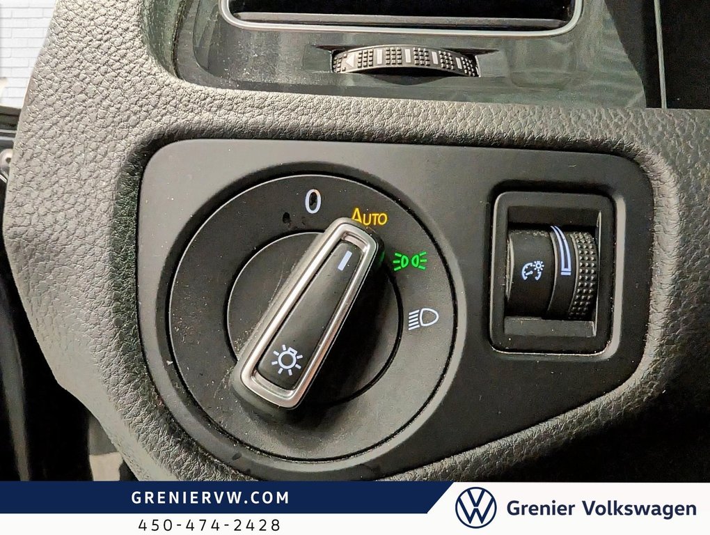 2020 Volkswagen E-Golf Comfortline, Cuir, Caméra, Carplay in Terrebonne, Quebec - 12 - w1024h768px