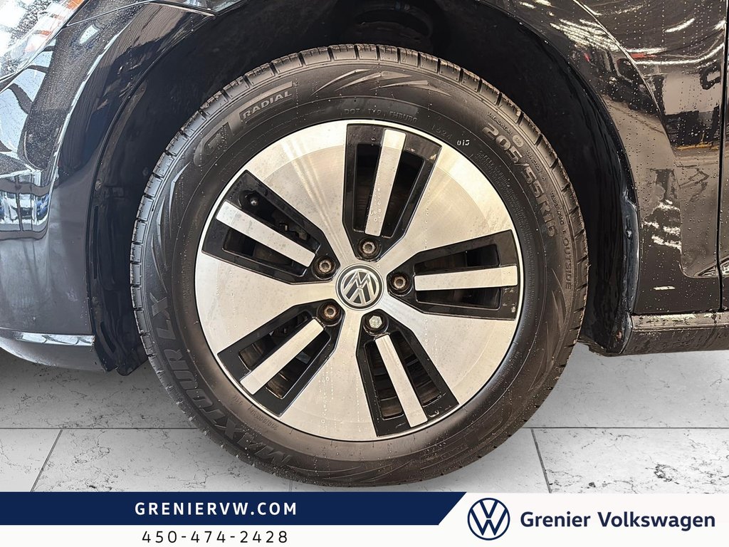 2020 Volkswagen E-Golf Comfortline, Jamais Accidentée, in Mascouche, Quebec - 5 - w1024h768px