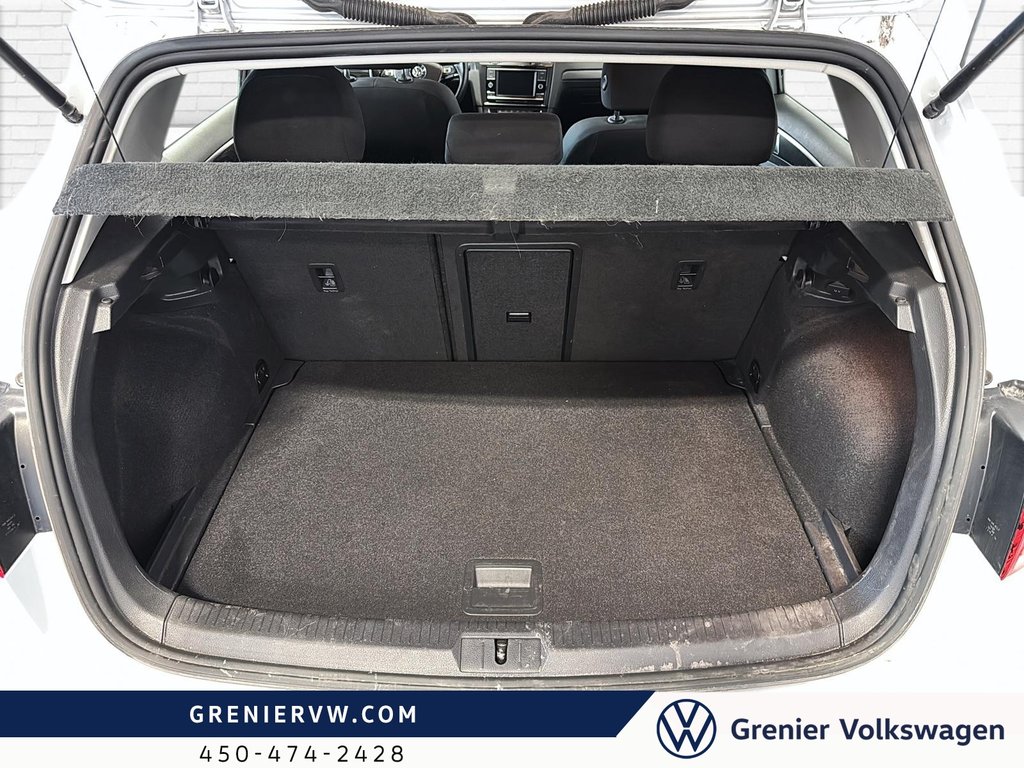 Volkswagen Golf A7 Trendline, 1.8L Turbo, Ensemble de 8 Pneus, A/C 2018 à Mascouche, Québec - 10 - w1024h768px