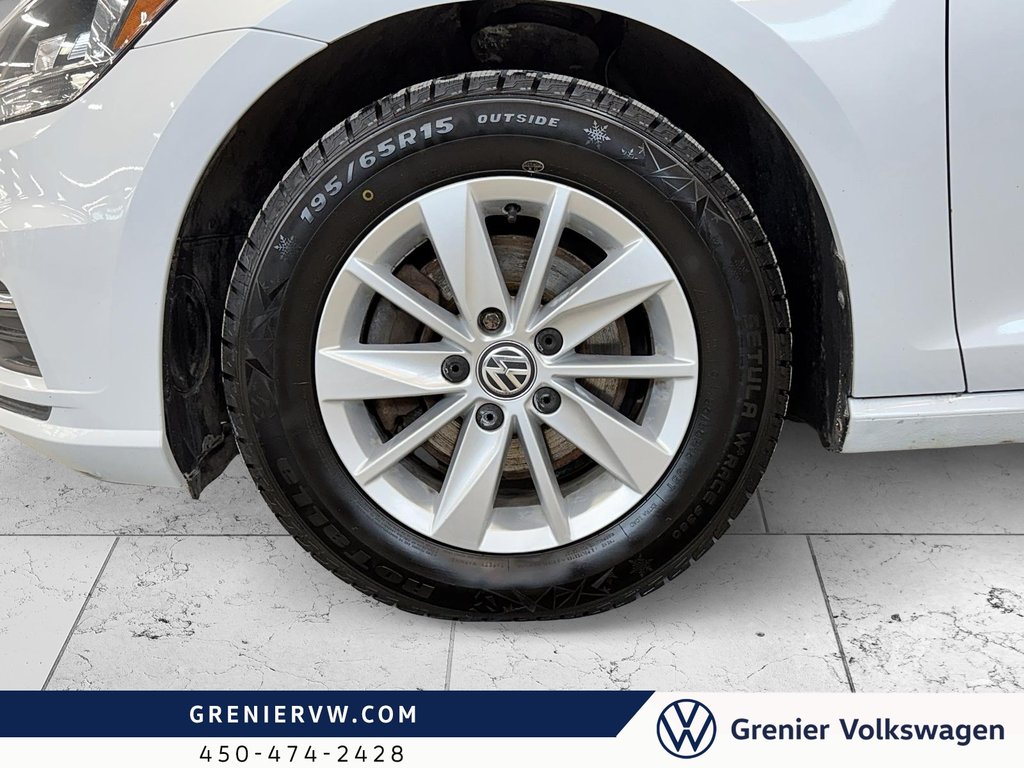 Volkswagen Golf A7 Trendline, 1.8L Turbo, Ensemble de 8 Pneus, A/C 2018 à Mascouche, Québec - 4 - w1024h768px
