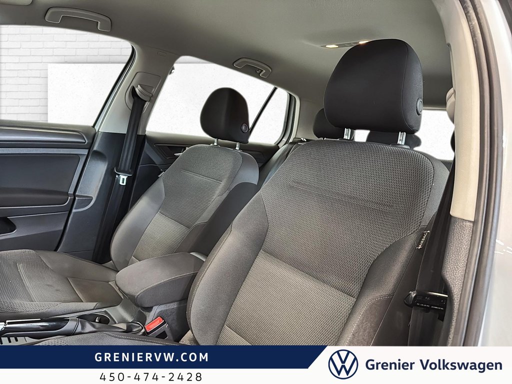 Volkswagen Golf A7 Trendline, 1.8L Turbo, Ensemble de 8 Pneus, A/C 2018 à Mascouche, Québec - 16 - w1024h768px