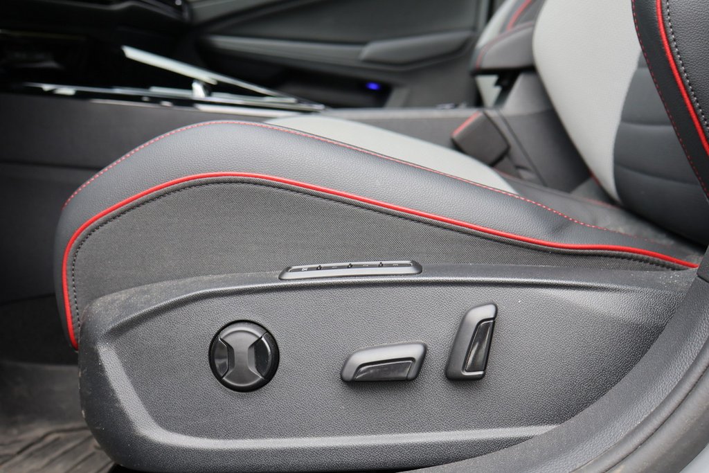 2024 Volkswagen Golf GTI Performance, Cuir, Toit, DSG, 241Hp in Terrebonne, Quebec - 13 - w1024h768px