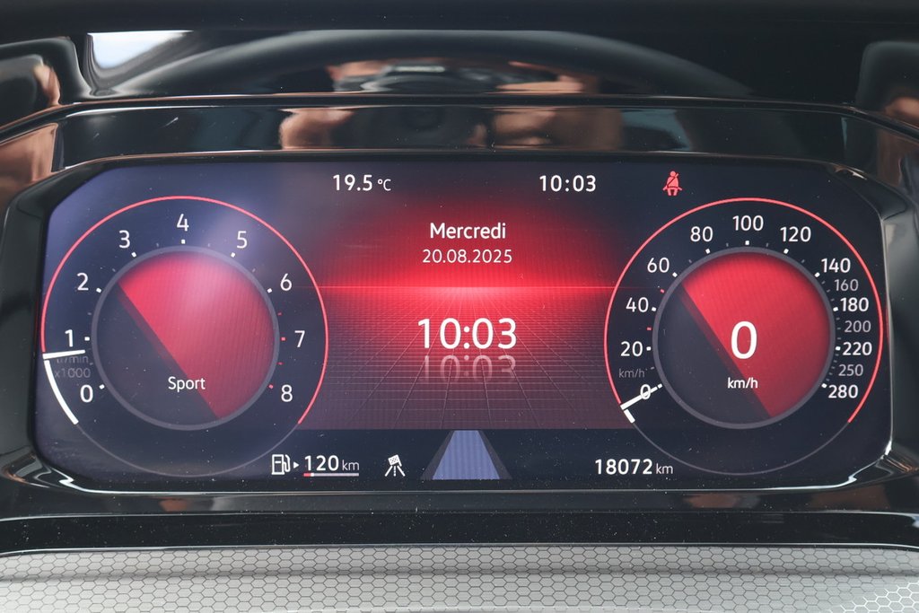2024 Volkswagen Golf GTI 380 Autobahn, Toit, Carplay, 241Hp in Terrebonne, Quebec - 19 - w1024h768px