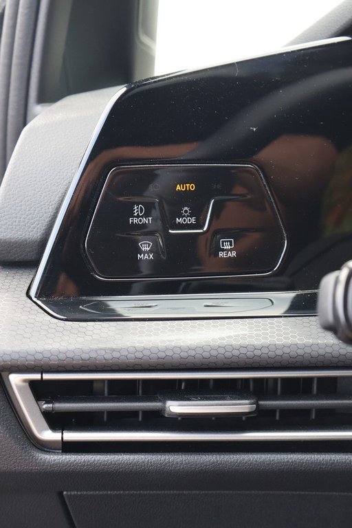 Volkswagen Golf GTI 380 Autobahn, Toit, Carplay, 241Hp 2024 à Mascouche, Québec - 27 - w1024h768px