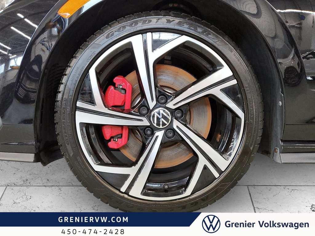 2024 Volkswagen Golf GTI Autobahn, DSG, Toit, Carplay, 241Hp in Terrebonne, Quebec - 4 - w1024h768px