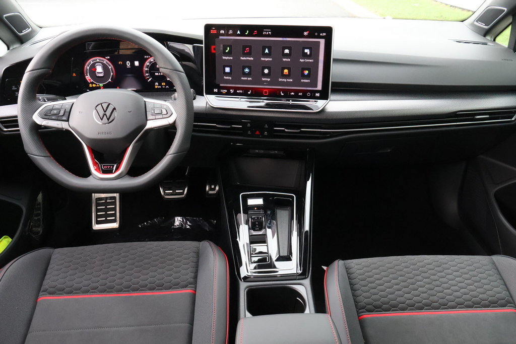 2025 Volkswagen Golf GTI GTI Autobahn in Mascouche, Quebec - 10 - w1024h768px