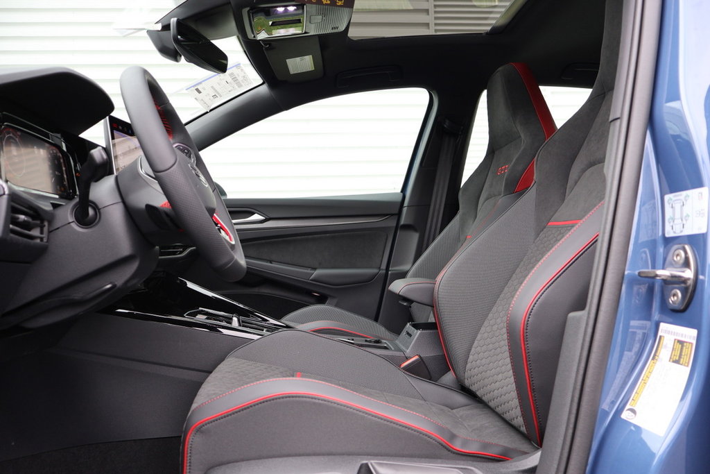 2025 Volkswagen Golf GTI GTI Autobahn in Mascouche, Quebec - 7 - w1024h768px