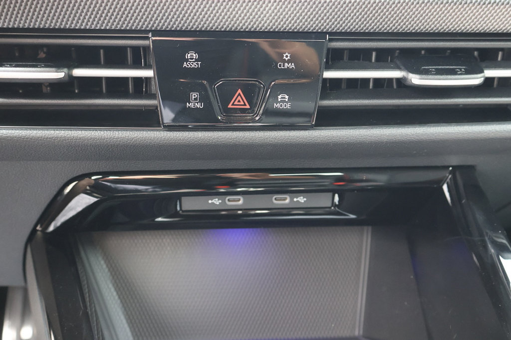 2025 Volkswagen Golf GTI GTI in Mascouche, Quebec - 18 - w1024h768px