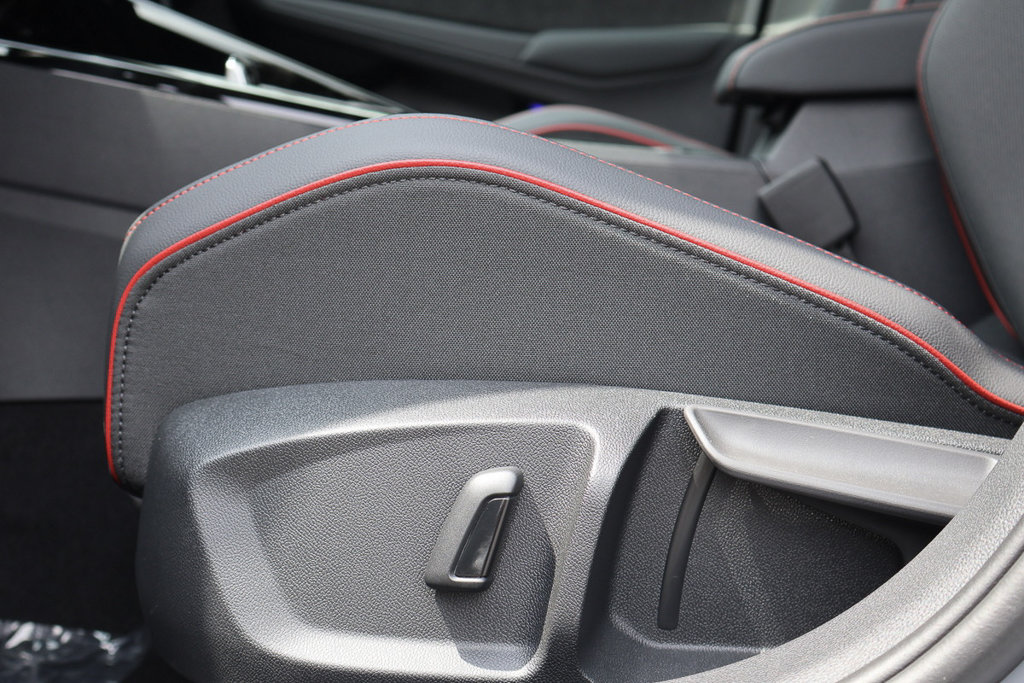 2025 Volkswagen Golf GTI GTI in Mascouche, Quebec - 9 - w1024h768px