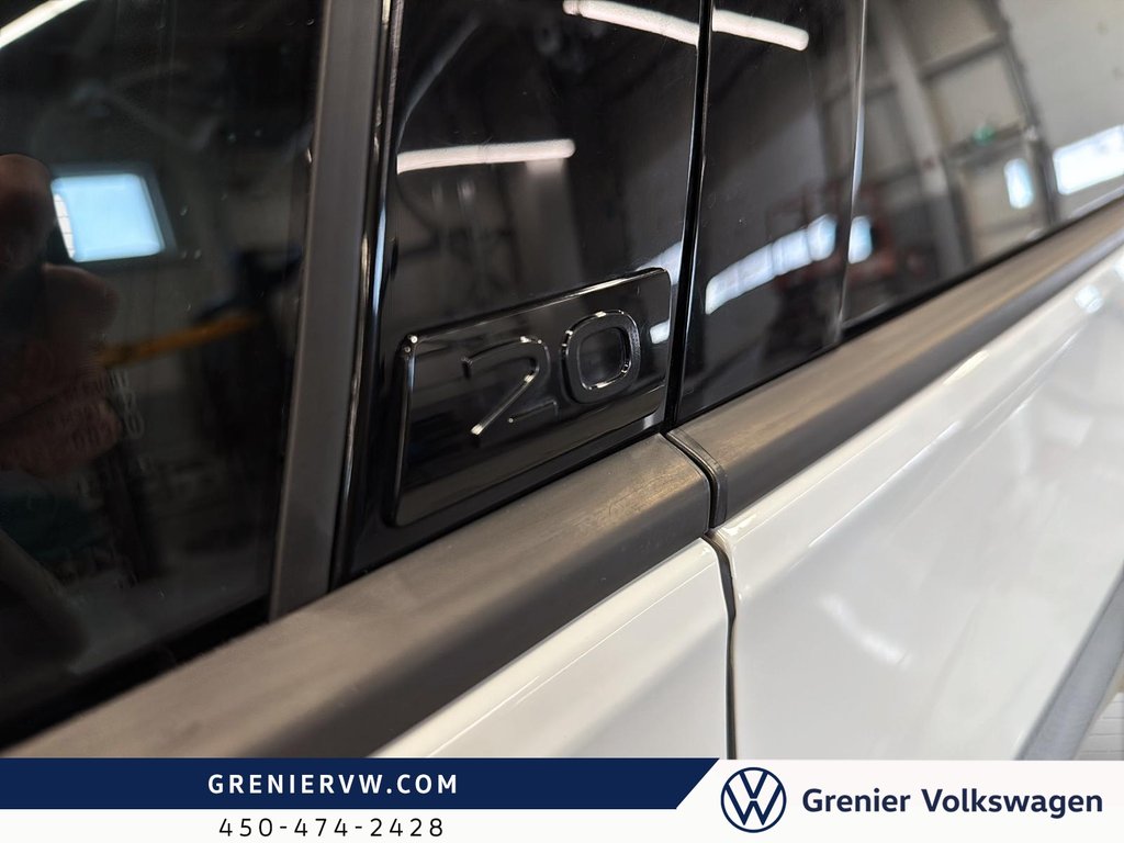 Volkswagen Golf R DSG, Cuir, Toit, Siege+Volant Sport et Chauffant 2023 à Mascouche, Québec - 13 - w1024h768px