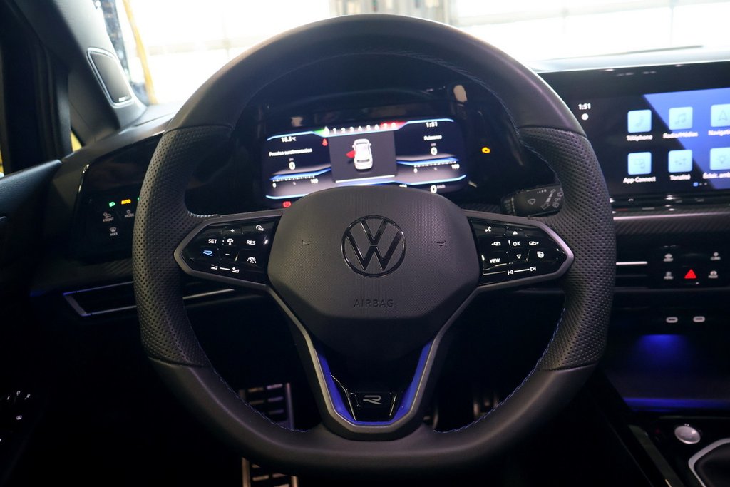 2024 Volkswagen Golf R Manuelle, AWD, Cuir, Carplay in Terrebonne, Quebec - 13 - w1024h768px