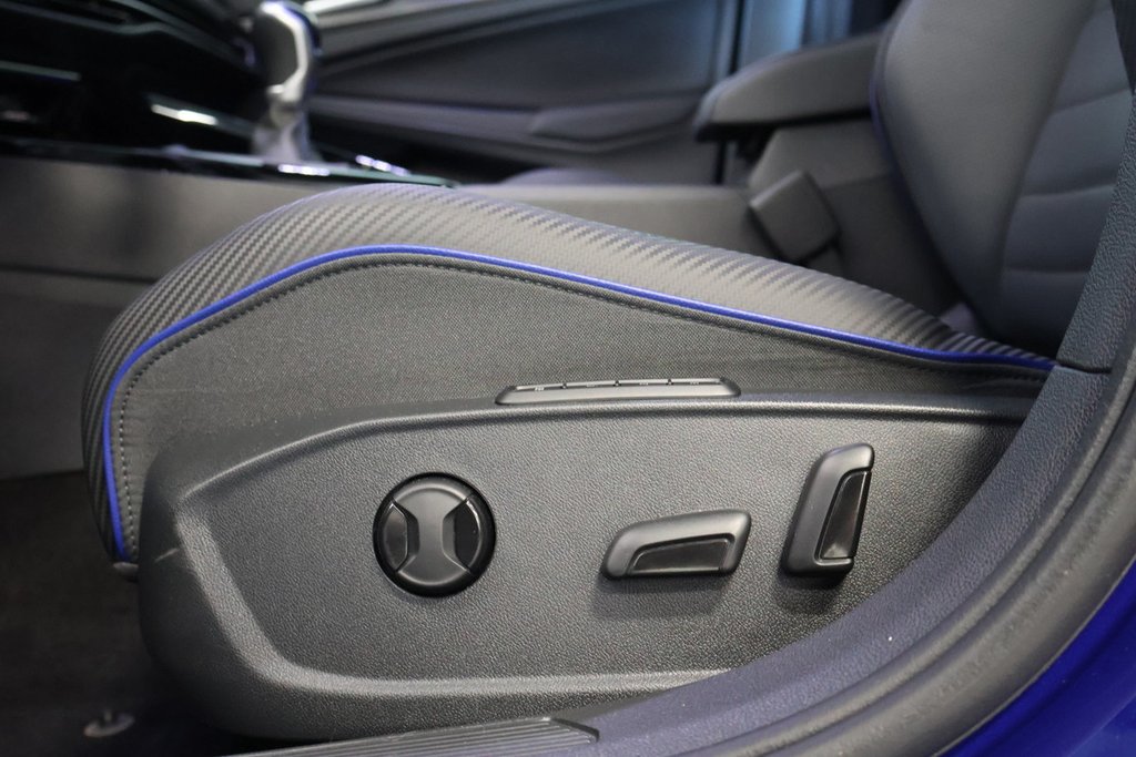 2024 Volkswagen Golf R Manuelle, AWD, Cuir, Carplay in Terrebonne, Quebec - 10 - w1024h768px