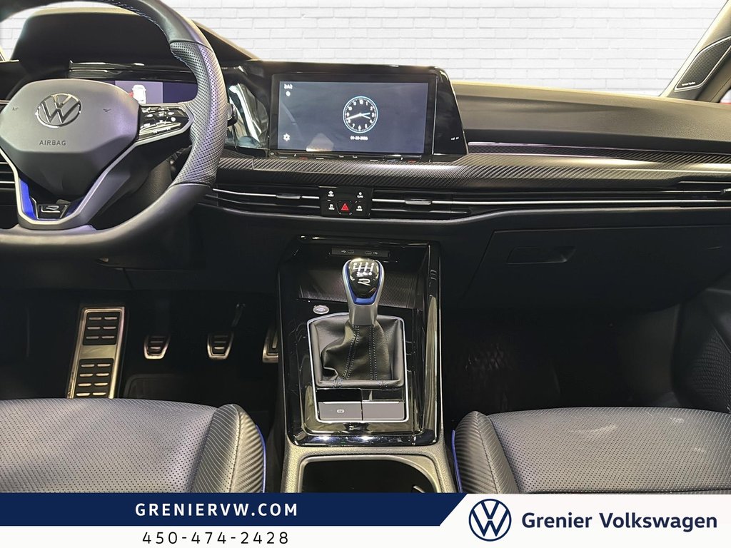 Volkswagen Golf R AWD, Toit, Ens. Carbon, Pneus été-hiver 2024 à Mascouche, Québec - 8 - w1024h768px