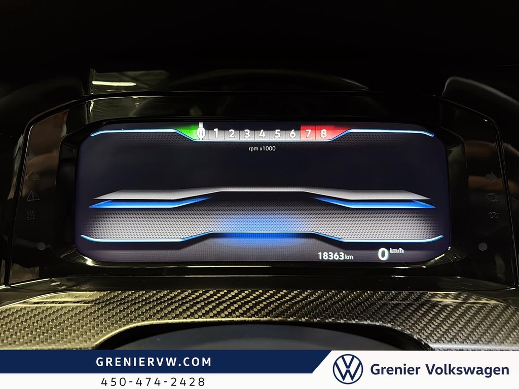 Volkswagen Golf R AWD, Toit, Ens. Carbon, Pneus été-hiver 2024 à Mascouche, Québec - 13 - w1024h768px
