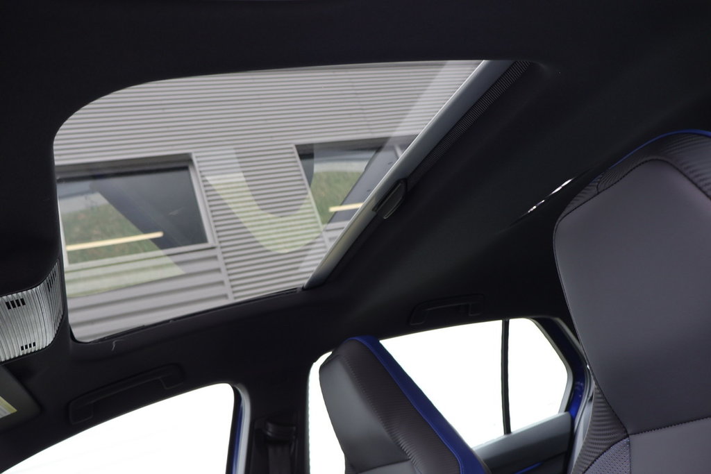 2025 Volkswagen Golf R R 4MOTION in Mascouche, Quebec - 9 - w1024h768px