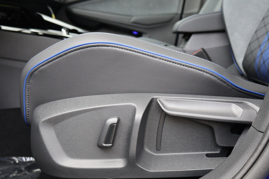 2025 Volkswagen Golf R R Black Edition 4MOTION in Mascouche, Quebec - 10 - w1024h768px