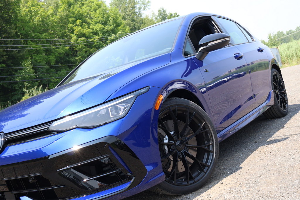2025 Volkswagen Golf R R Black Edition 4MOTION in Mascouche, Quebec - 7 - w1024h768px