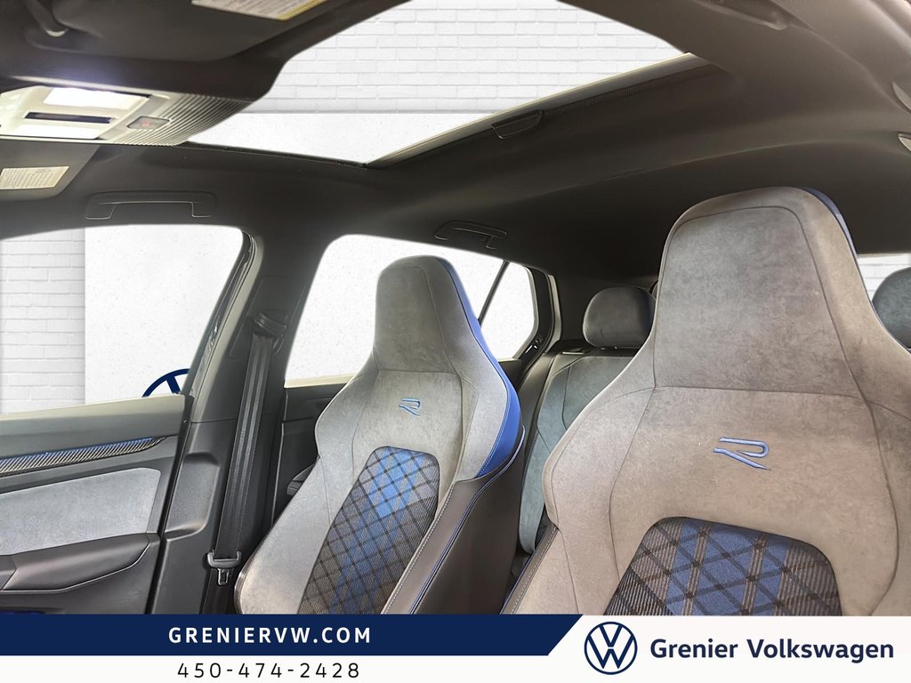 2025 Volkswagen Golf R Black Edition, 328hp, Akrapovic, Toit in Terrebonne, Quebec - 12 - w1024h768px