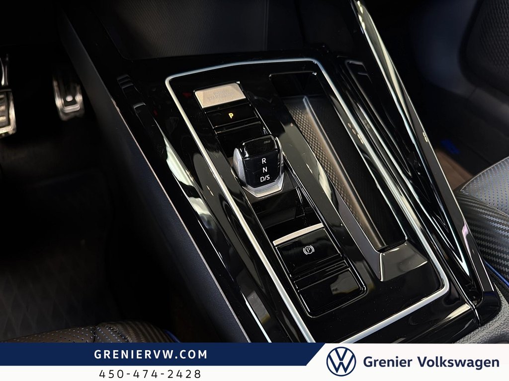 2026 Volkswagen Golf R R Black Edition 4MOTION in Mascouche, Quebec - 17 - w1024h768px