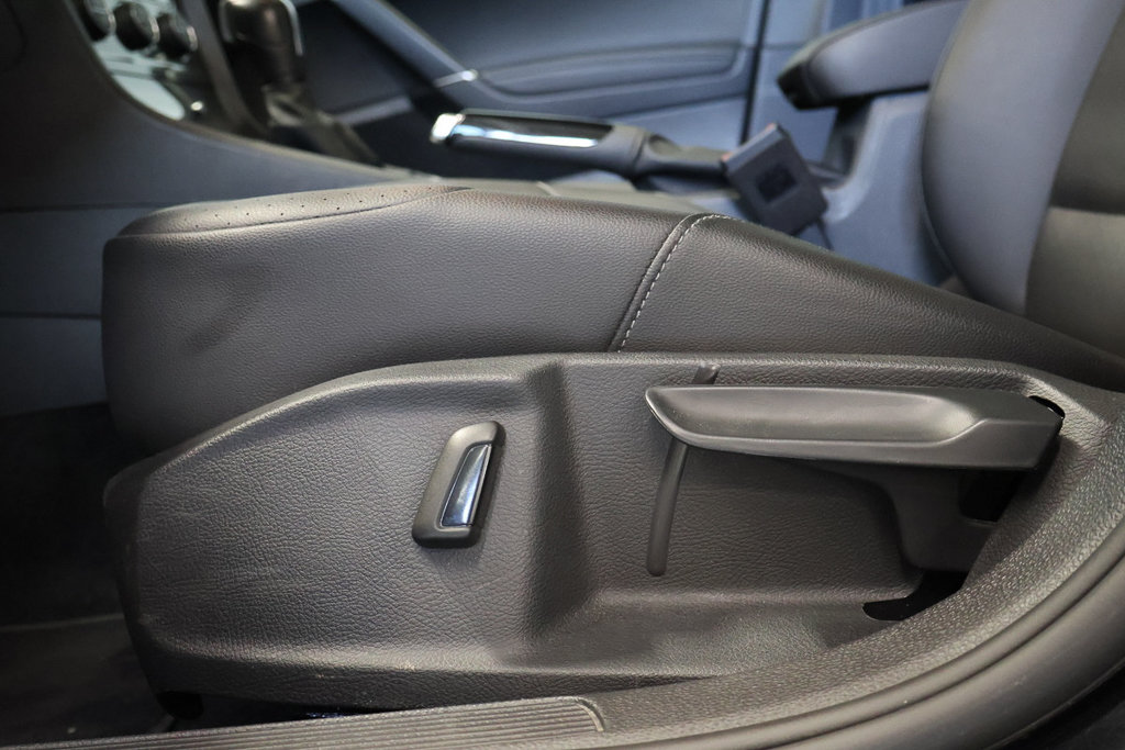 Volkswagen Golf Highline, Cuir, Toit, Carplay 2021 à Mascouche, Québec - 13 - w1024h768px