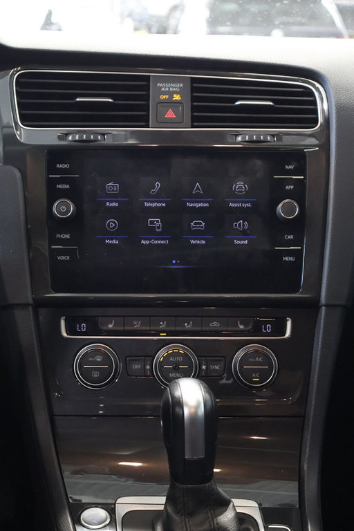 Volkswagen Golf Highline, Cuir, Toit, Carplay 2021 à Mascouche, Québec - 21 - w1024h768px