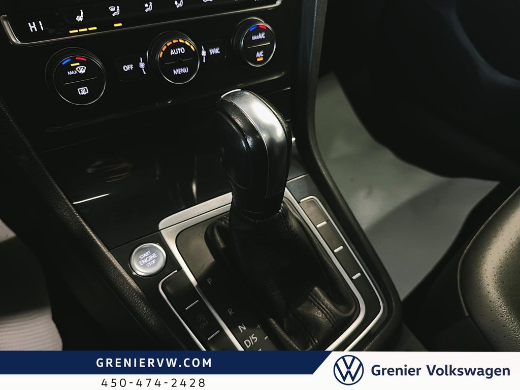 2021 Volkswagen Golf Highline, Cuir, Toit, Carplay in Mascouche, Quebec - 14 - w1024h768px