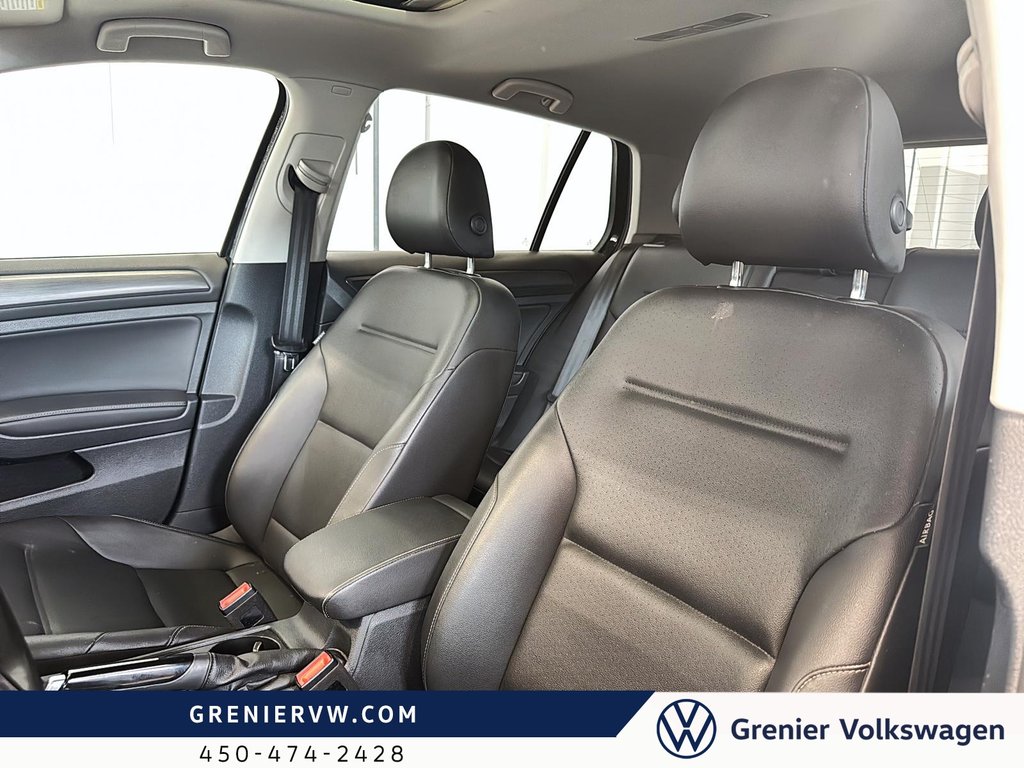 2021 Volkswagen Golf Highline, Cuir, Toit, Carplay in Terrebonne, Quebec - 11 - w1024h768px