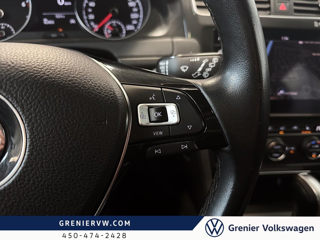 2021 Volkswagen Golf Highline, Cuir, Toit, Carplay in Terrebonne, Quebec - 20 - w1024h768px