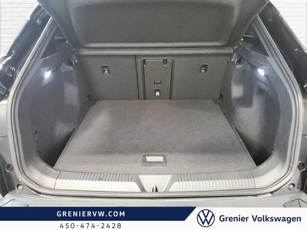 Volkswagen ID.4 Pro, AWD, Statement, Carplay 2023 à Terrebonne, Québec - 8 - w1024h768px