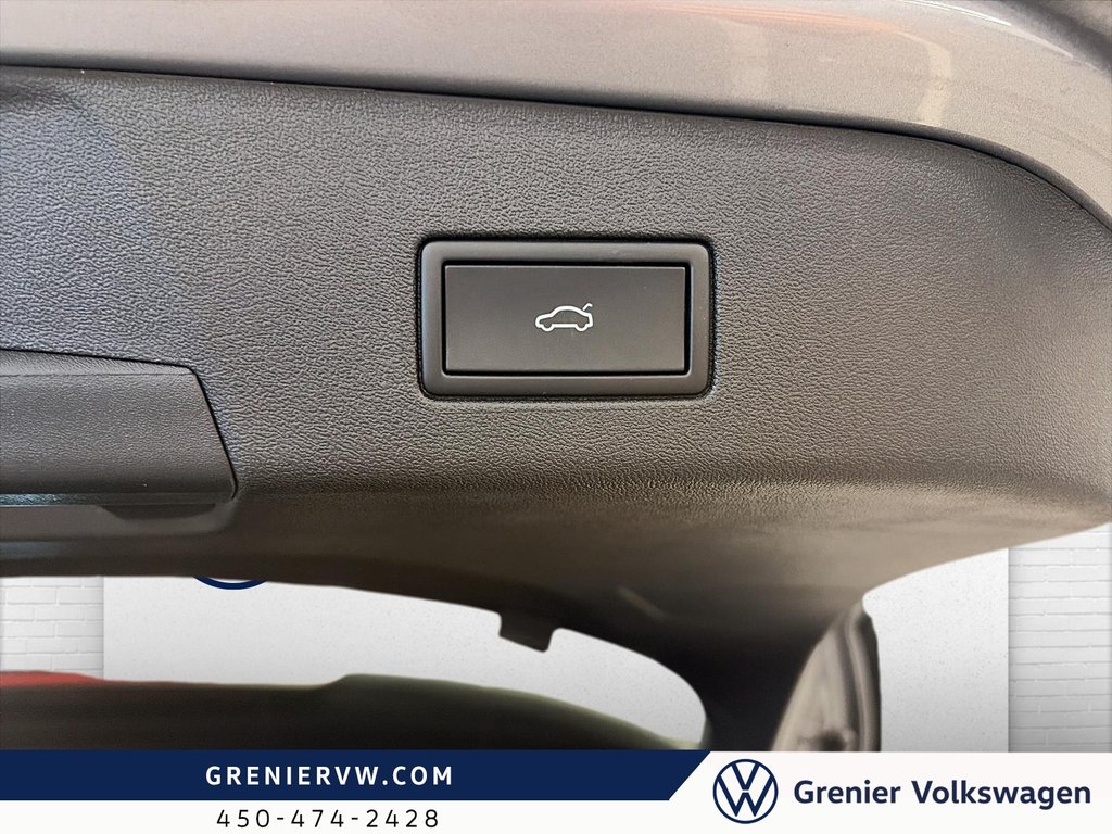 2024 Volkswagen ID.4 Pro S,4MOTION, Toit Pano, Sièges fonction massage in Terrebonne, Quebec - 19 - w1024h768px
