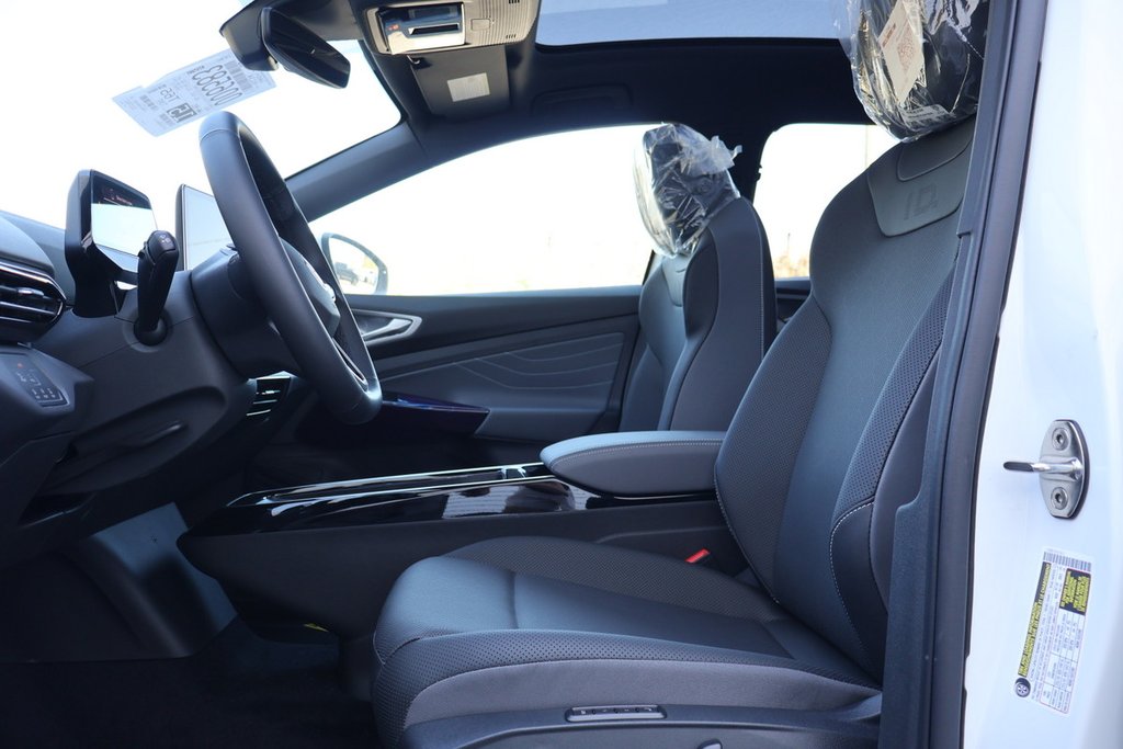 2025 Volkswagen ID.4 Pro S AWD in Mascouche, Quebec - 8 - w1024h768px