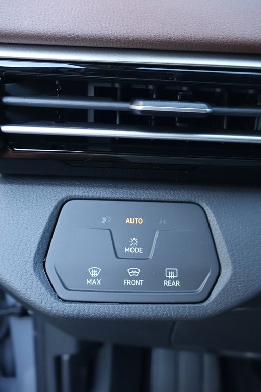 2025 Volkswagen ID.4 Pro AWD in Mascouche, Quebec - 18 - w1024h768px