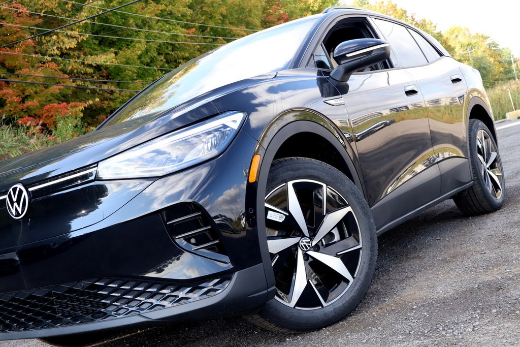 2025 Volkswagen ID.4 Pro AWD in Mascouche, Quebec - 7 - w1024h768px