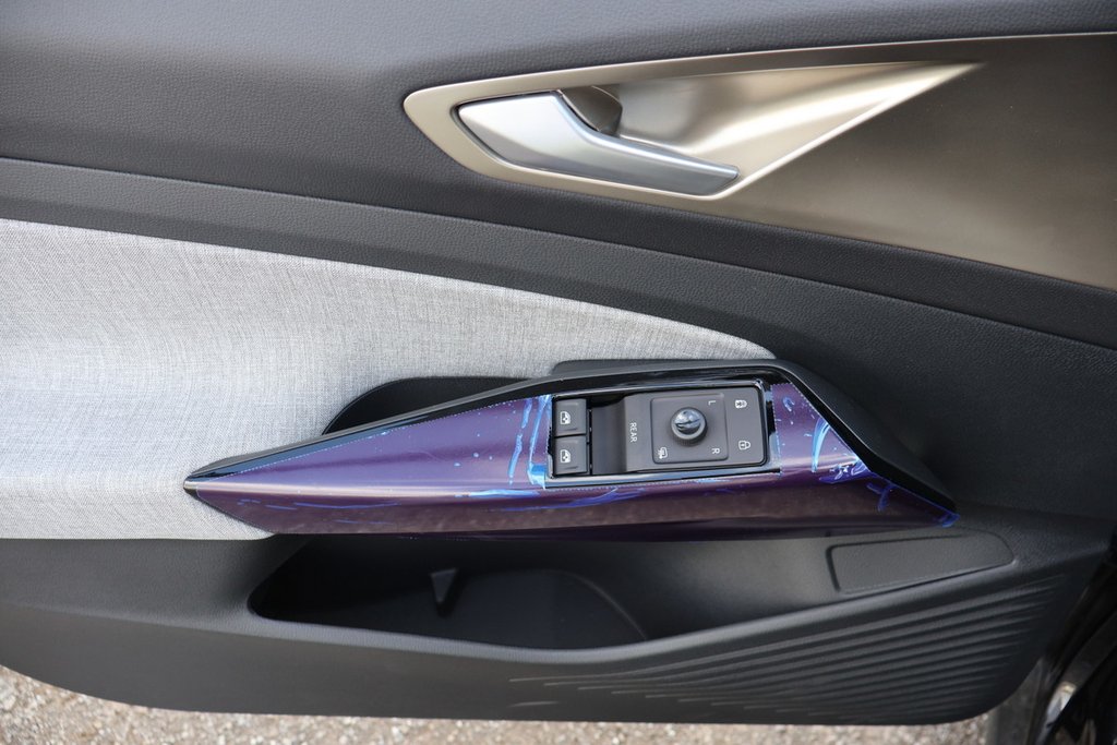 2025 Volkswagen ID.4 Pro AWD in Mascouche, Quebec - 19 - w1024h768px