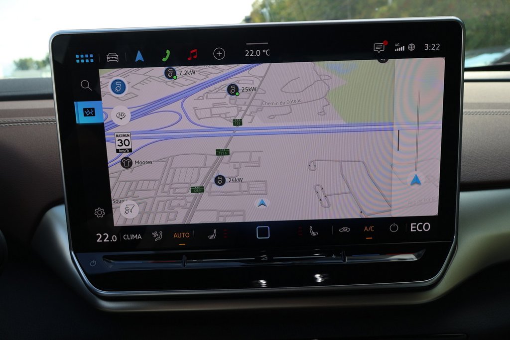 2025 Volkswagen ID.4 Pro AWD in Mascouche, Quebec - 17 - w1024h768px